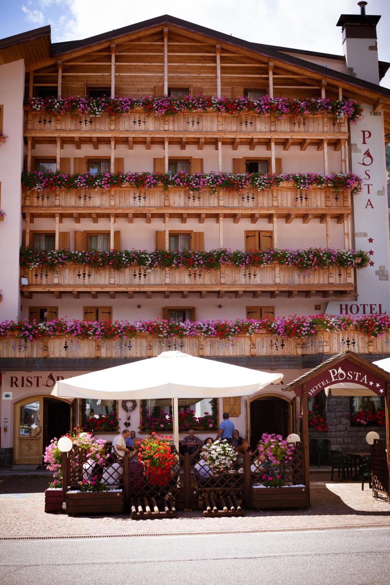 Hotel Posta ฟอร์นี ดิ โซปรา ภายนอก รูปภาพ