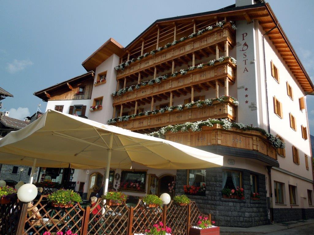 Hotel Posta ฟอร์นี ดิ โซปรา ภายนอก รูปภาพ